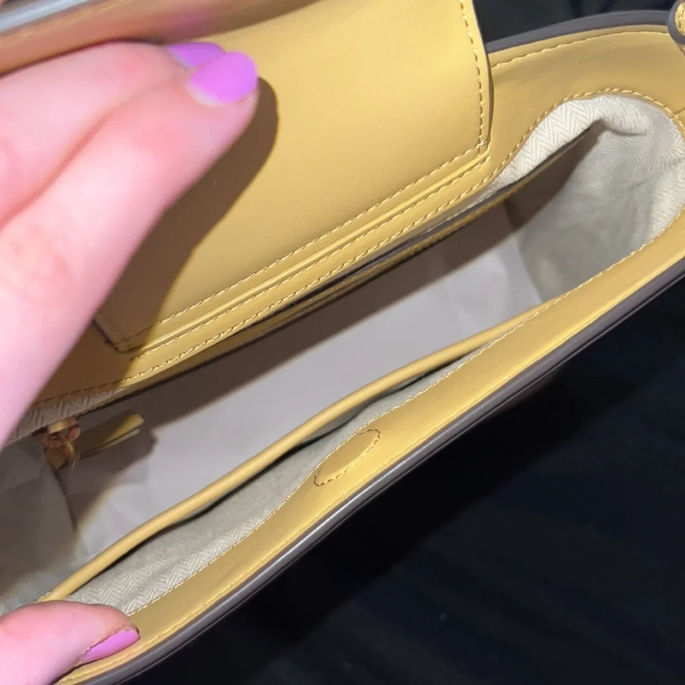 The brand is a Troy Butch, tan, in perfect condition. Never used - Picture 5 of 5